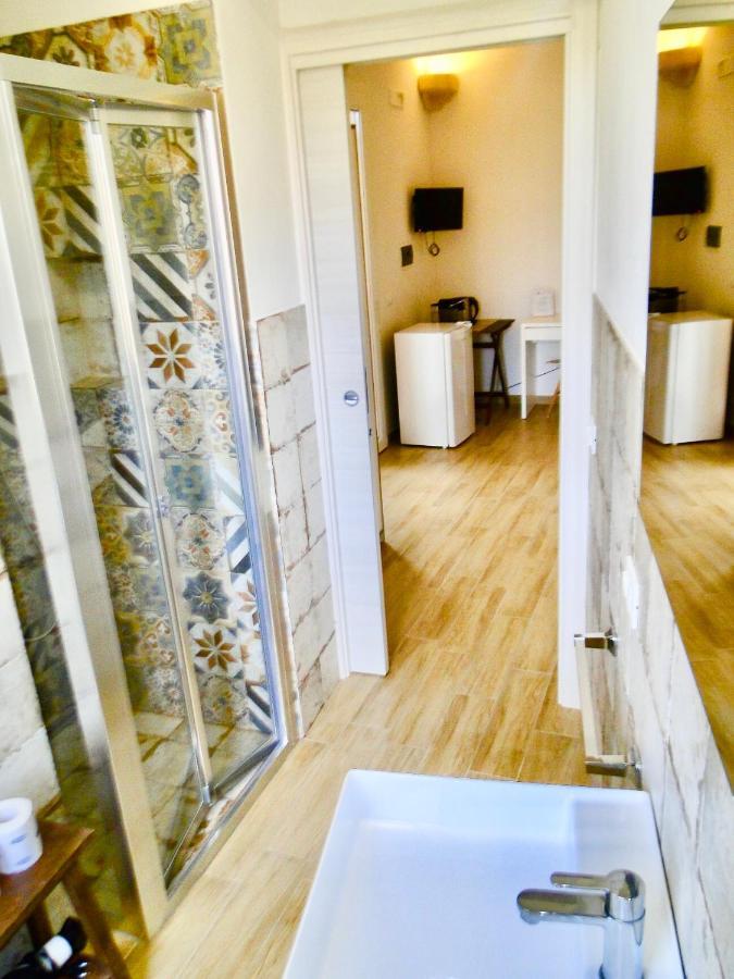 Cave Garden Rooms Favignana Bagian luar foto