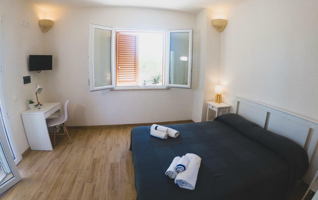 Cave Garden Rooms Favignana Bagian luar foto